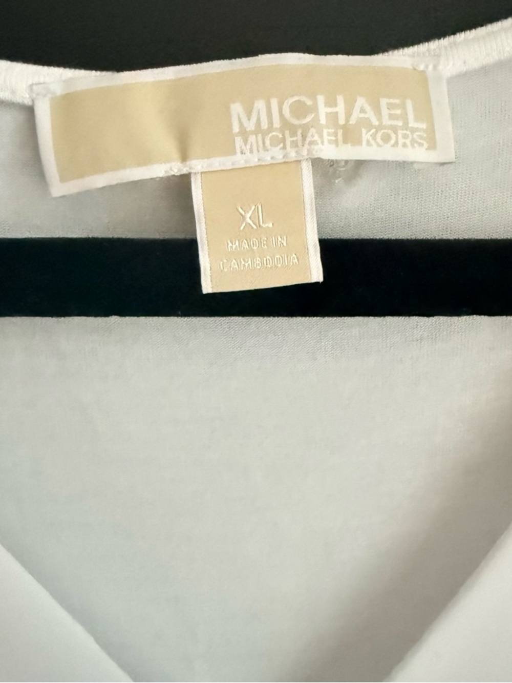 Michael Kors White V-Neck Layered Sleeveless Camisole - Picture 2 of 4
